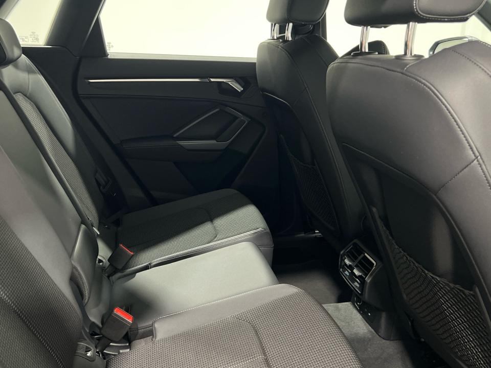 imagen swiper vehículo 10