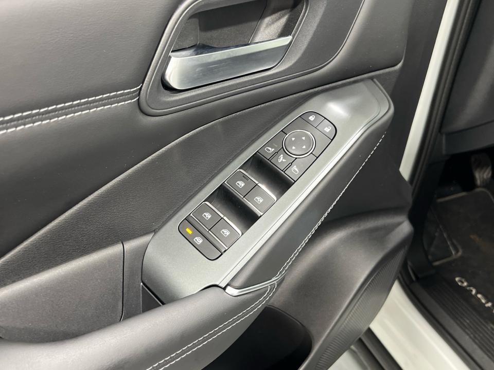 Nissan Qashqai 1.3 DIG-T MHEV 103KW N-CONNECTA 140 5P