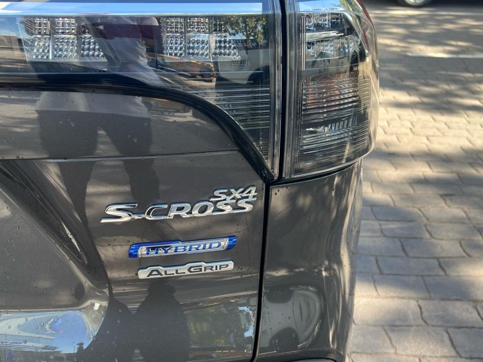 Suzuki S-Cross 1.4 BOOSTER S2 4WD 129 5P