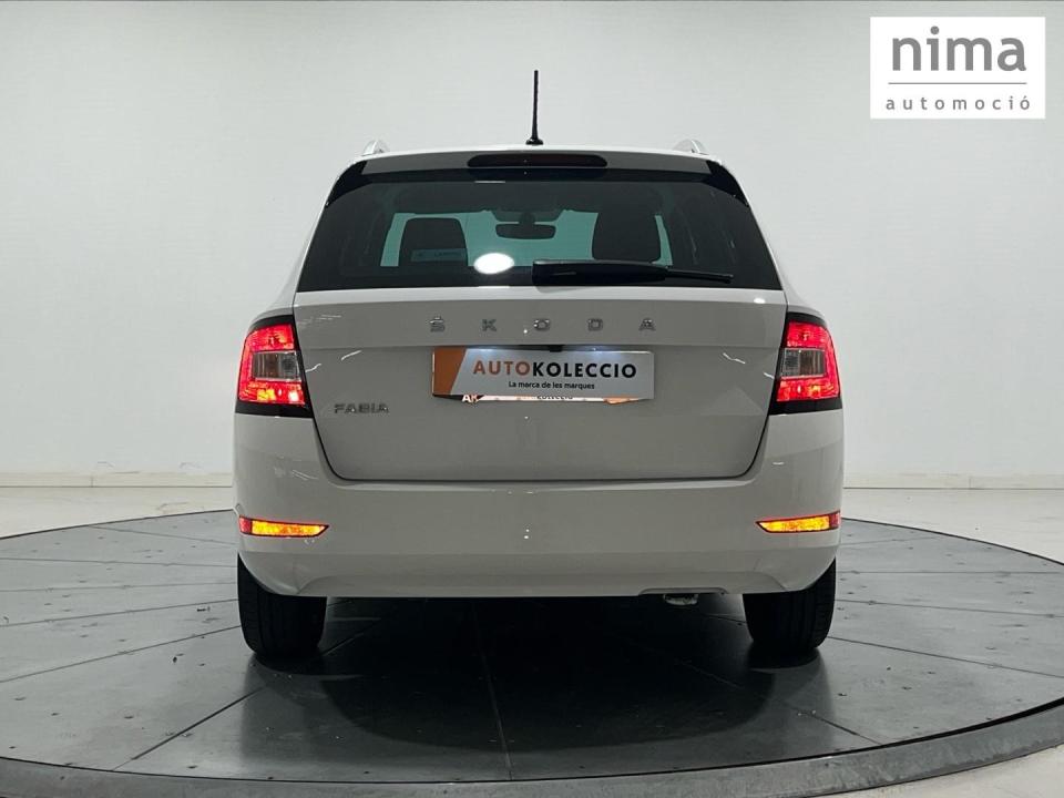 Skoda Fabia 1.0 TSI 81KW AMBITION 110 5P