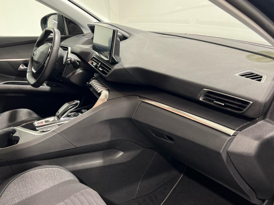 Peugeot 3008 1.2 PURETECH 96KW S&S ALLURE AUTO 130 5P