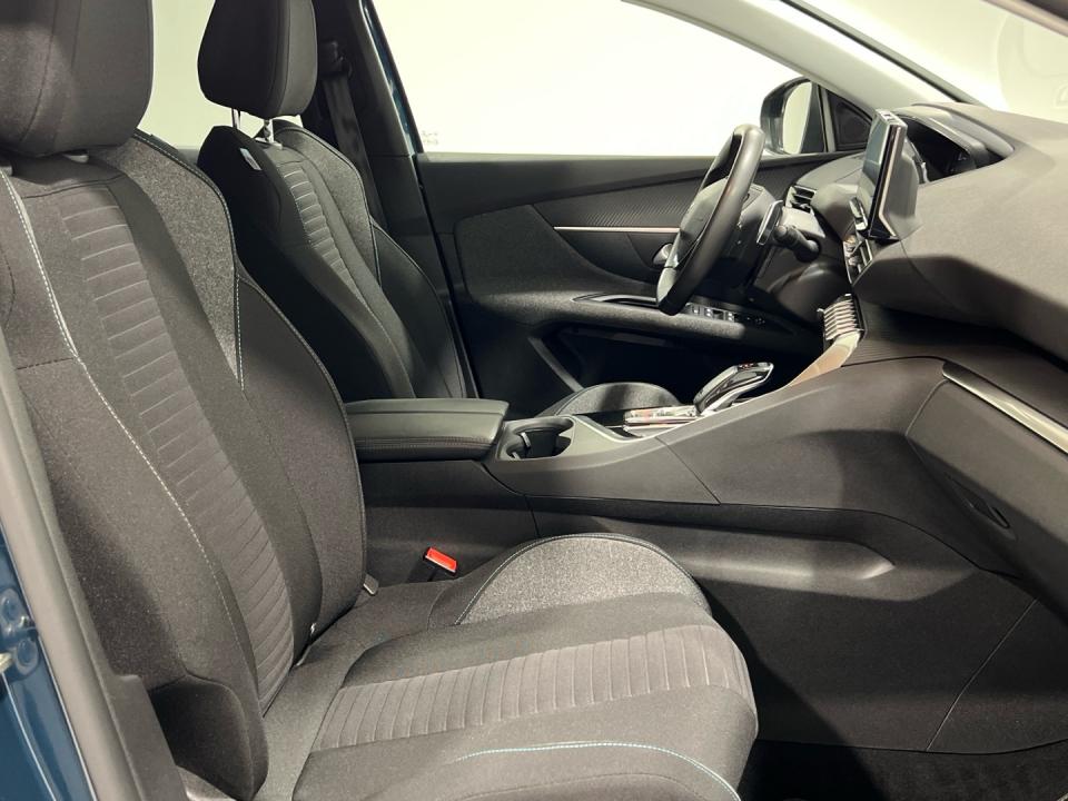 Peugeot 3008 1.2 PURETECH 96KW S&S ALLURE AUTO 130 5P