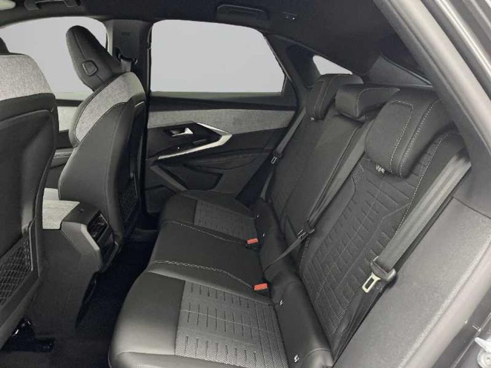 Peugeot 3008 Hybrid 1.2 107KW GT eDCS6