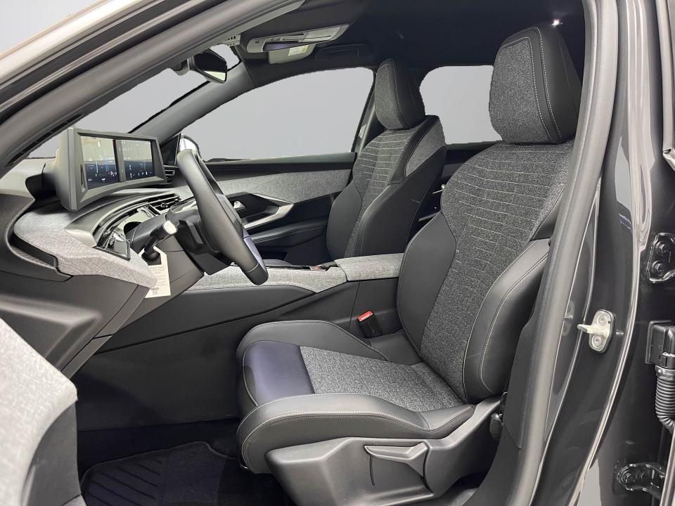 Peugeot 5008 Hybrid 1.2 100KW Allure eDCS6