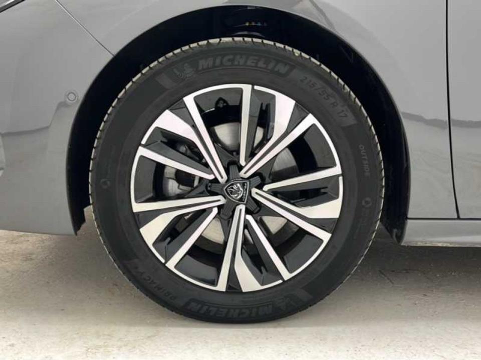 Peugeot 508 5P Allure PureTech 130 S&S EAT8