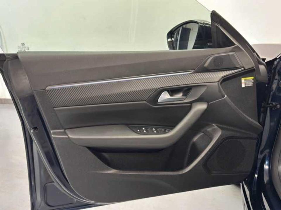 Peugeot 508 5P Allure BlueHDi 130 S&S EAT8