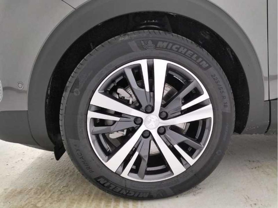 Peugeot 3008 Plug-in Hybrid 225 e-EAT8 Allure Pack