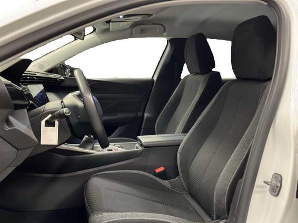 Peugeot 308 5P Active Pack PureTech 130 S&S MAN