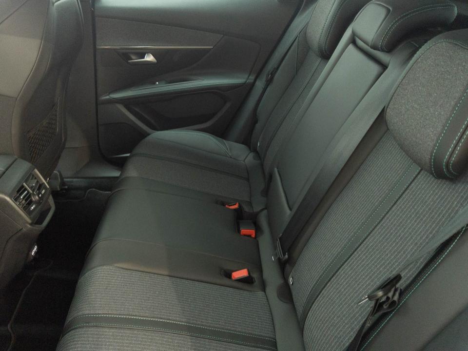 Peugeot 3008 1.2 PureTech 96KW S&S Allure Pack