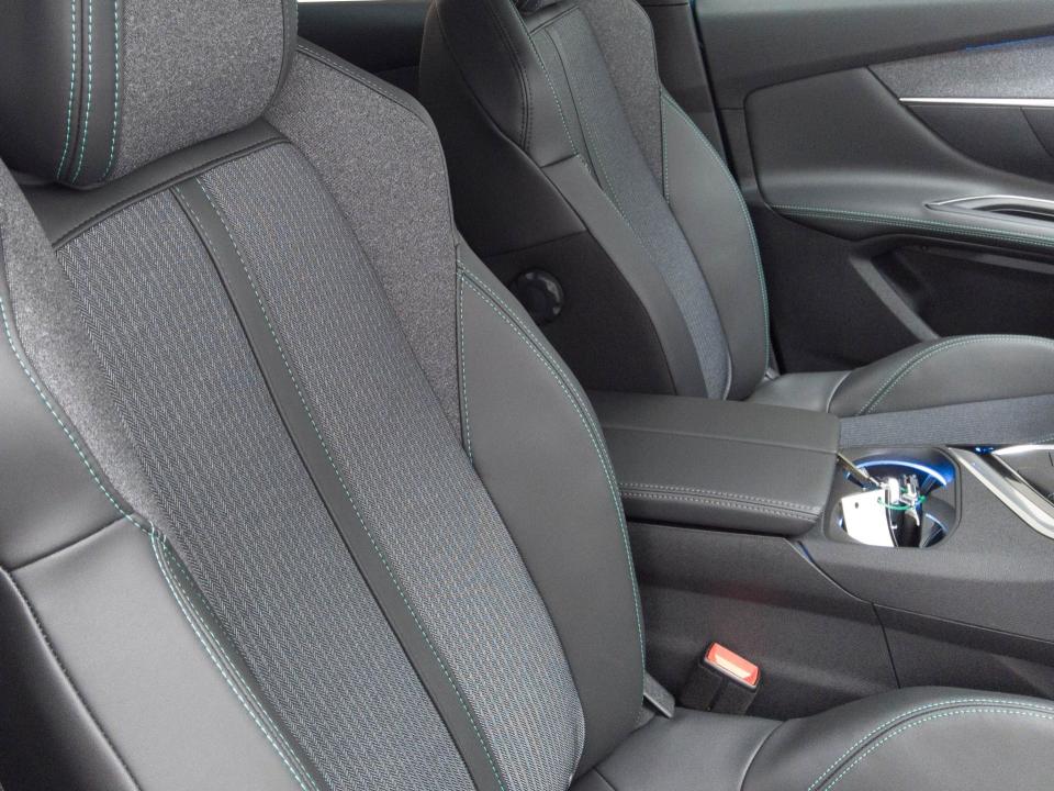Peugeot 3008 1.2 PureTech 96KW S&S Allure Pack