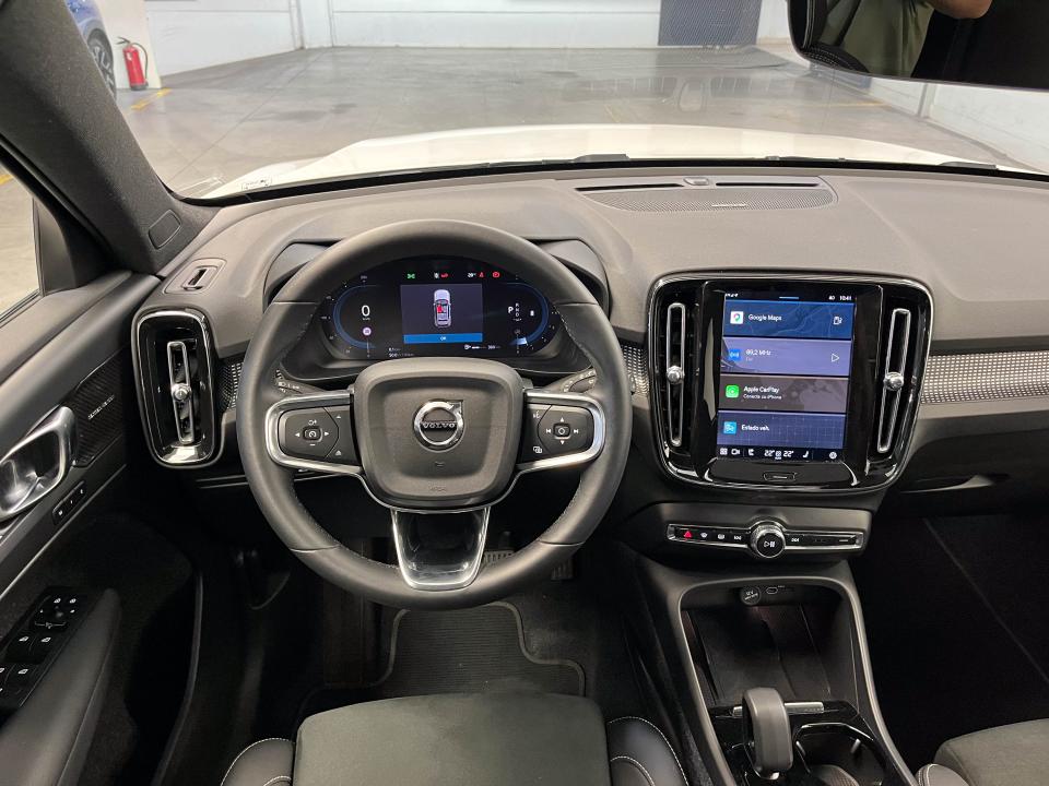 Volvo XC40 2.0 B4 G Ultimate Dark Auto