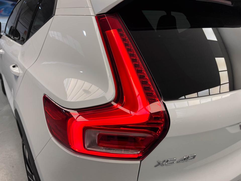 Volvo XC40 2.0 B4 G Ultimate Dark Auto