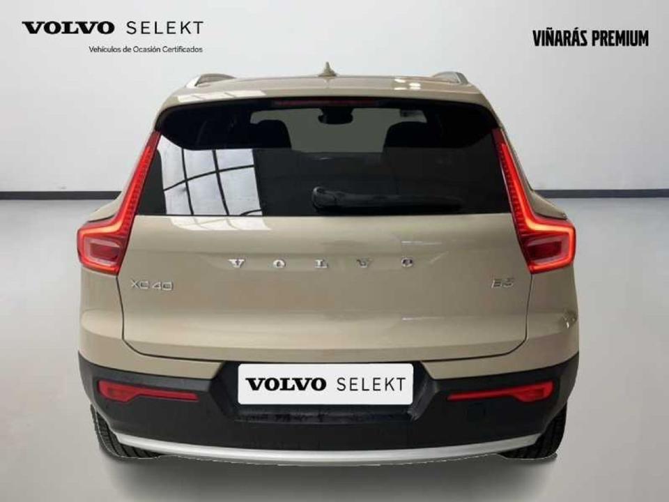 Volvo XC40 2.0 B3 G Core Auto