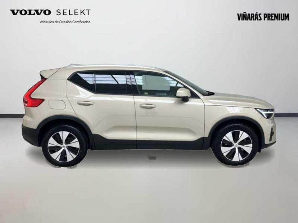 Volvo XC40 2.0 B3 G Core Auto