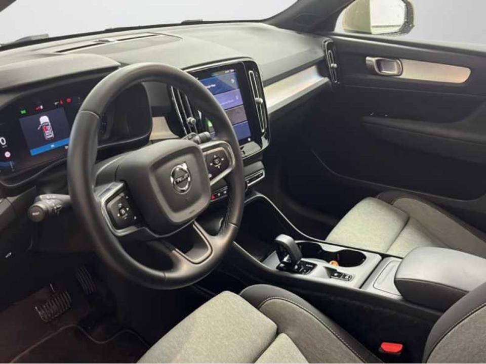 Volvo XC40 2.0 B3 G Core Auto