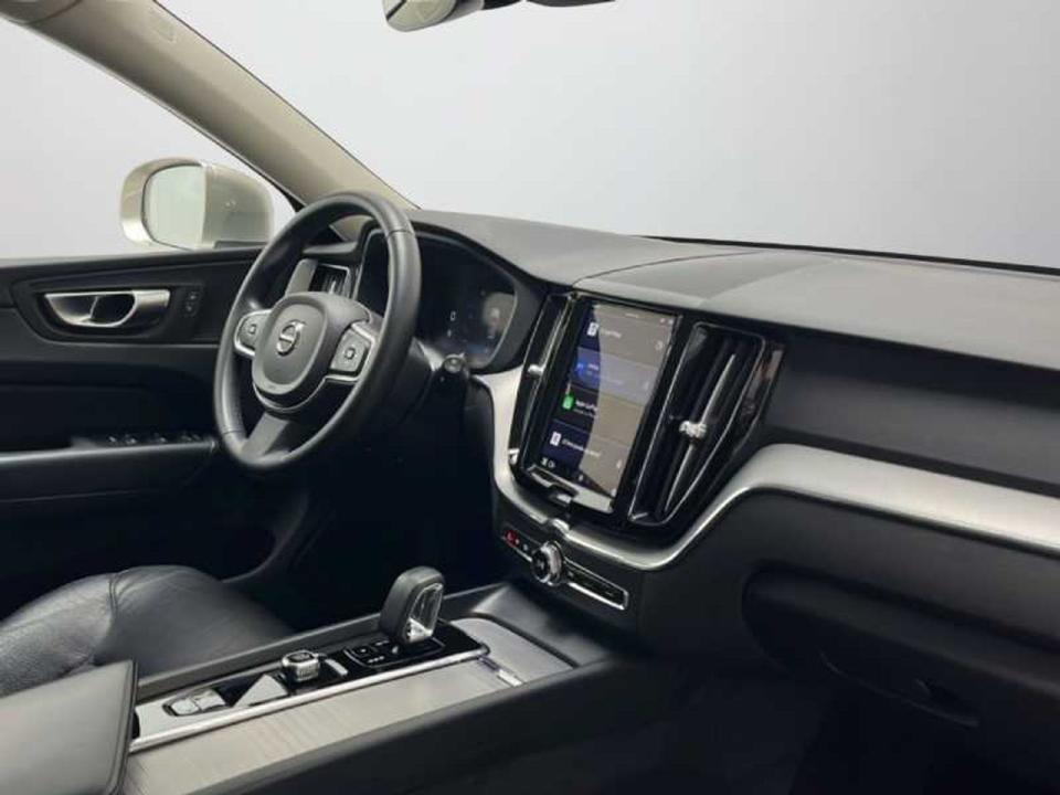 Volvo XC60 2.0 B4 D Core Auto