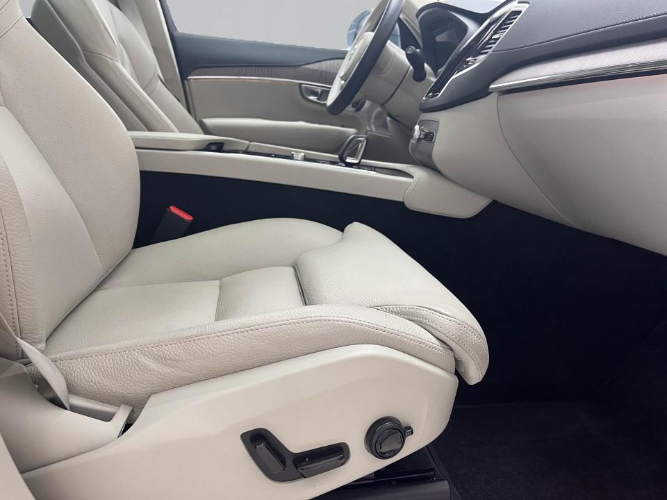 Volvo XC90 2.0 T8 AWD Ultimate Bright Recharge Auto