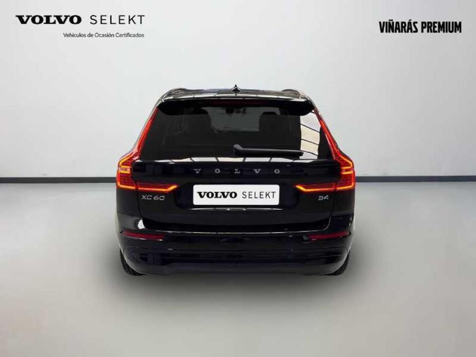 Volvo XC60 2.0 B4 D Core Auto