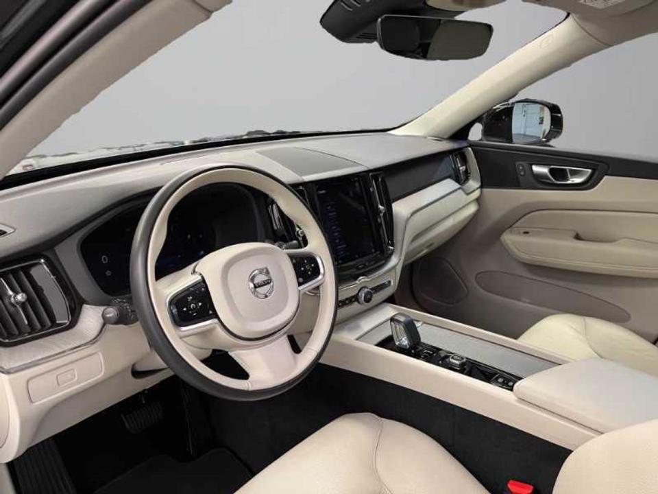 Volvo XC60 2.0 B4 D Core Auto