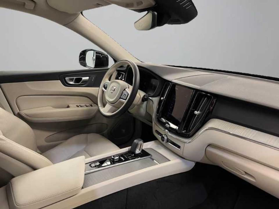 Volvo XC60 2.0 B4 D Core Auto