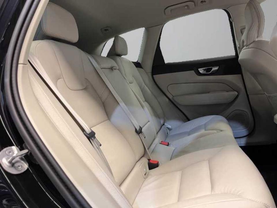 Volvo XC60 2.0 B4 D Core Auto