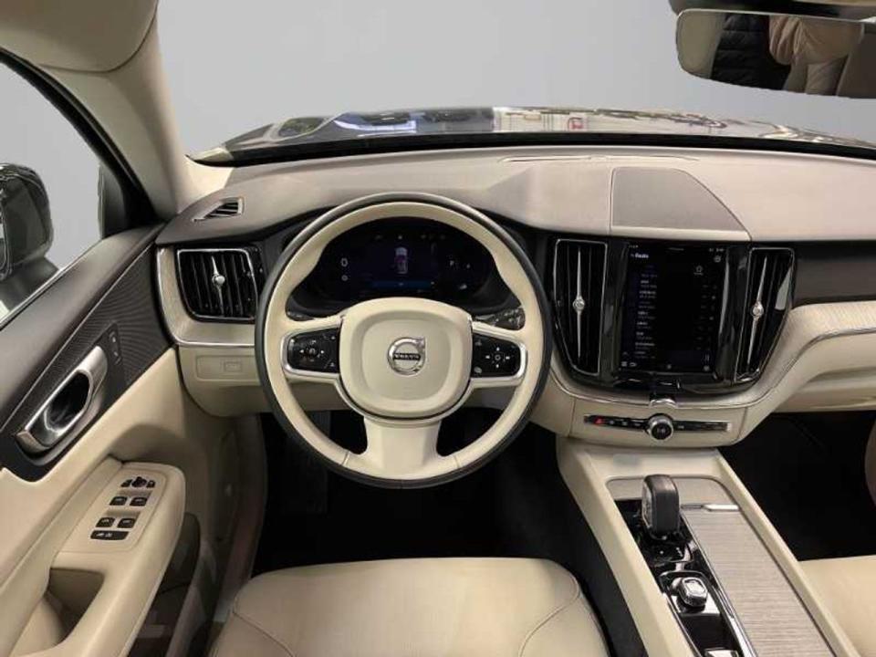 Volvo XC60 2.0 B4 D Core Auto