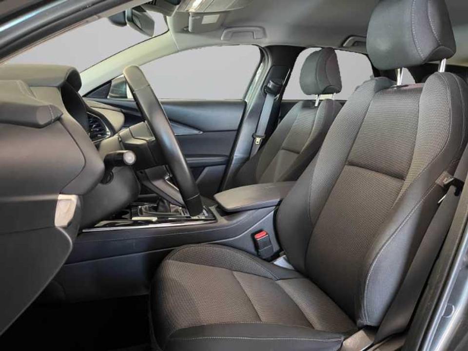 Mazda CX-30 2.0 90 kW 2WD Zenith (sin Pack Bose)