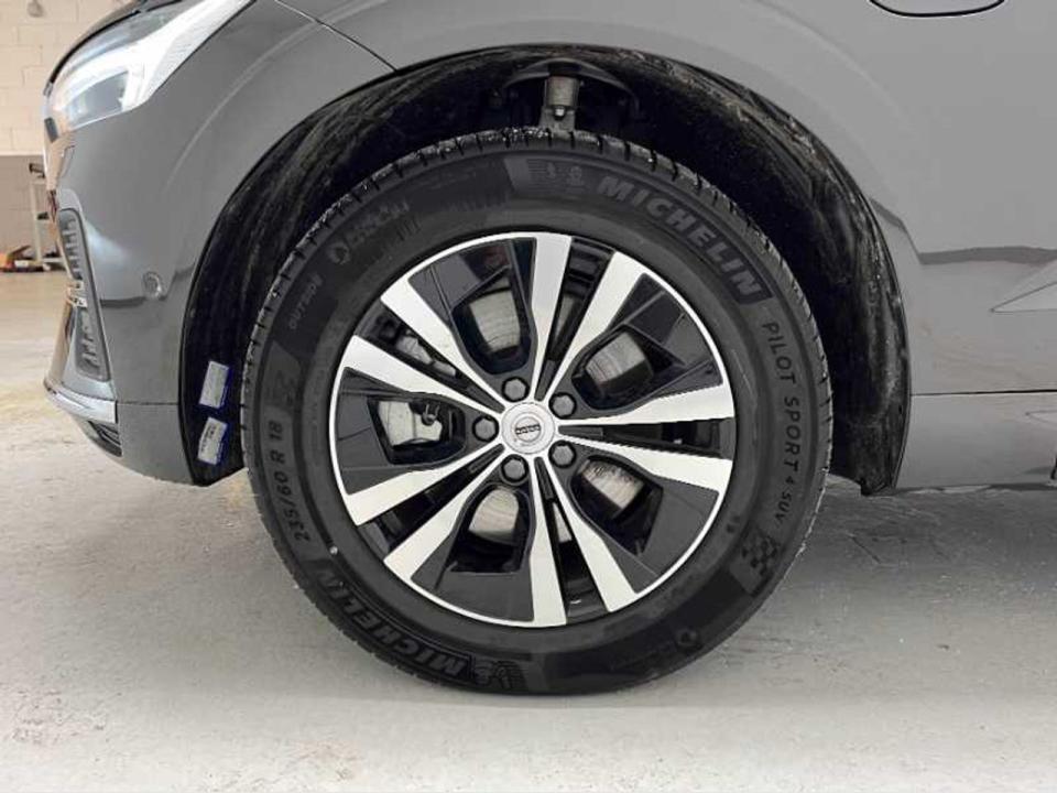 Volvo XC60 2.0 T6 AWD Recharge Core Auto