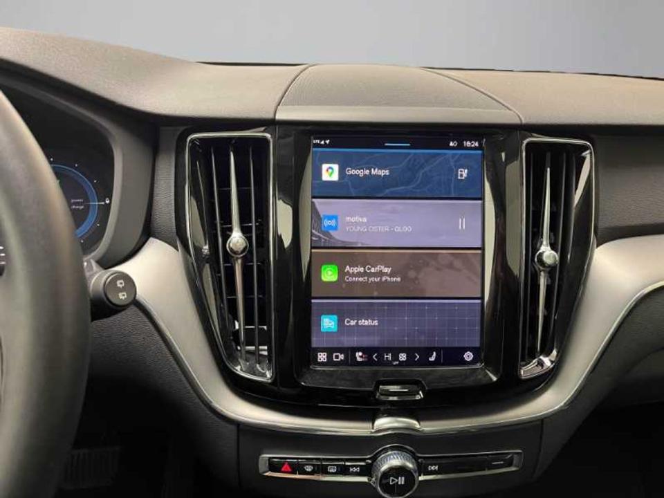 Volvo XC60 2.0 T6 AWD Recharge Core Auto