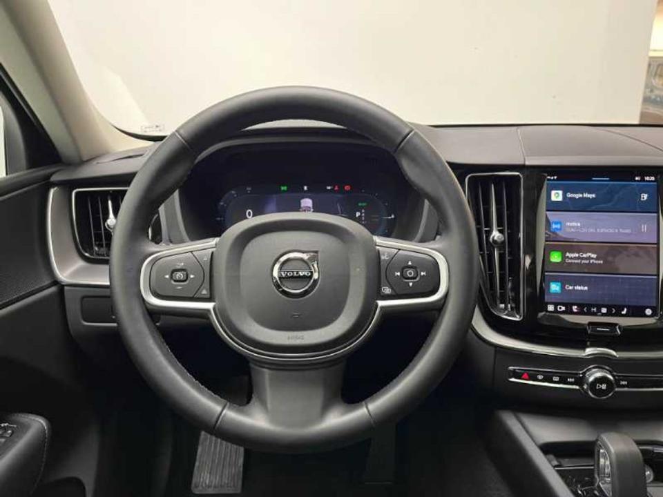 Volvo XC60 2.0 T6 AWD Recharge Core Auto