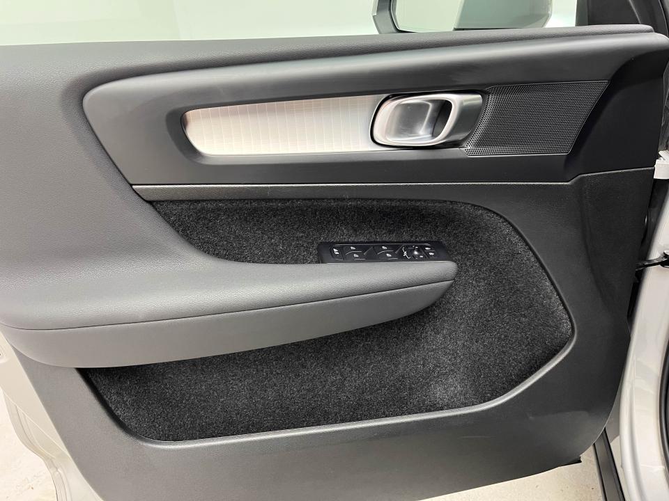 Volvo XC40 2.0 B3 G Core Auto