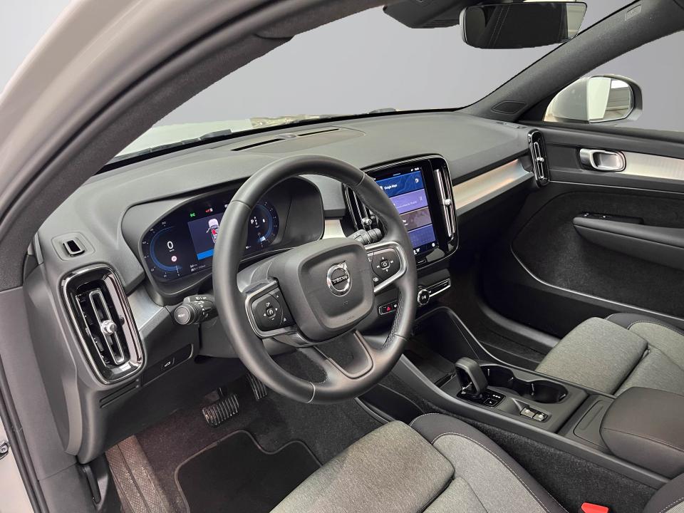 Volvo XC40 2.0 B3 G Core Auto