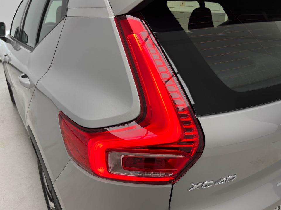 Volvo XC40 2.0 B3 G Core Auto