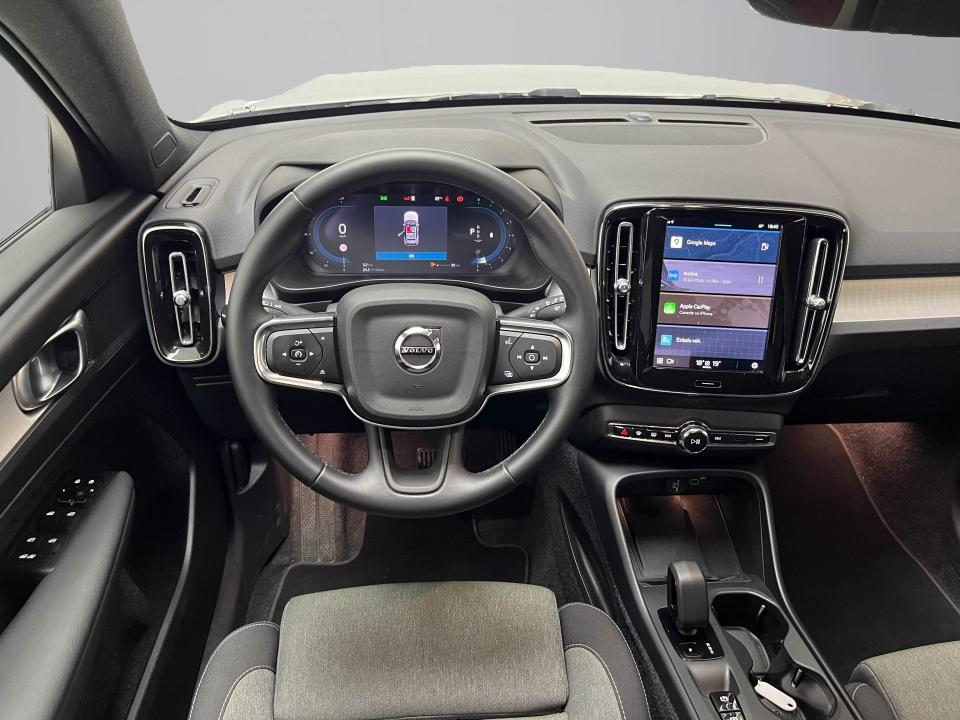 Volvo XC40 2.0 B3 G Core Auto