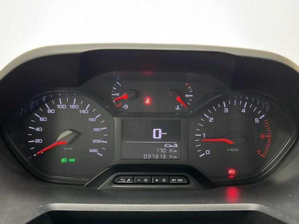 Peugeot Partner Pro Standard 600kg BlueHDi 73kW