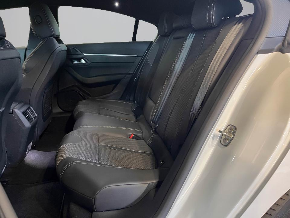 Peugeot 508 5P Allure BlueHDi 130 S&S EAT8