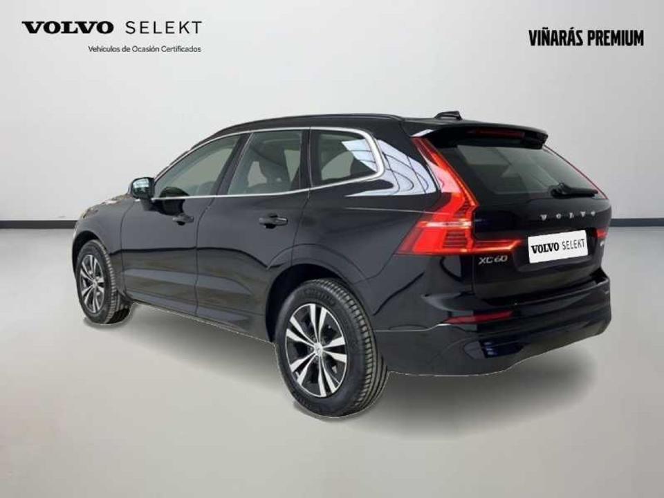 Volvo XC60 2.0 B5 G AWD Core Auto