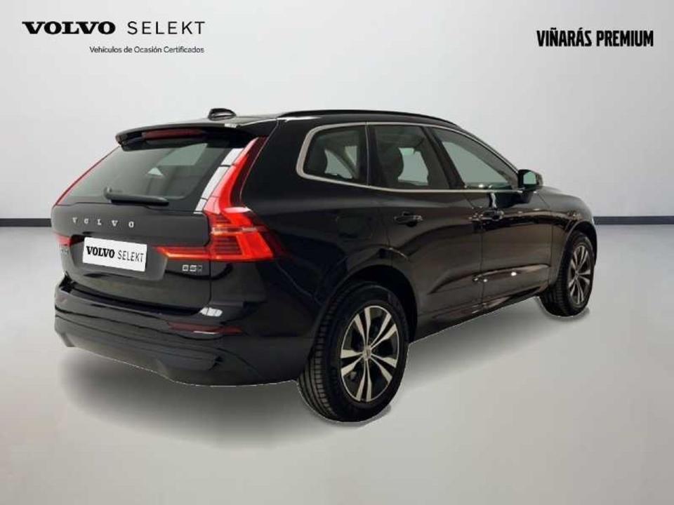 Volvo XC60 2.0 B5 G AWD Core Auto