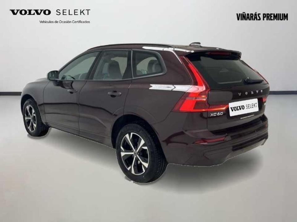 Volvo XC60 2.0 B5 G AWD Core Auto