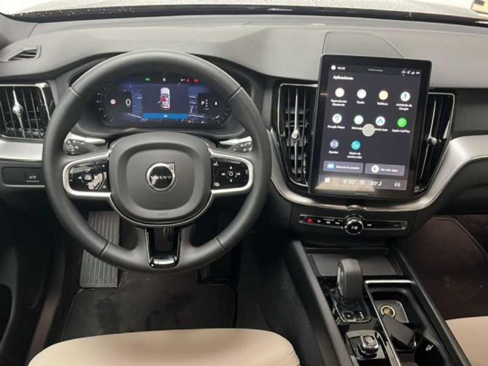 Volvo XC60 2.0 B5 G AWD Core Auto