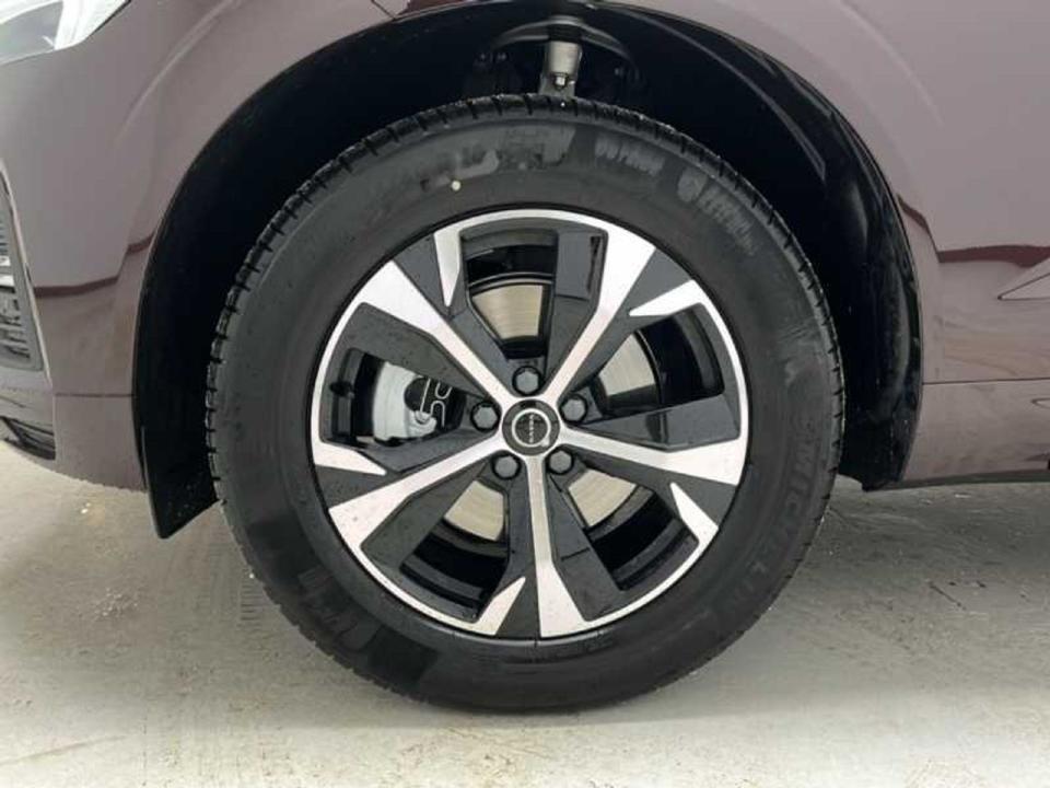Volvo XC60 2.0 B5 G AWD Core Auto