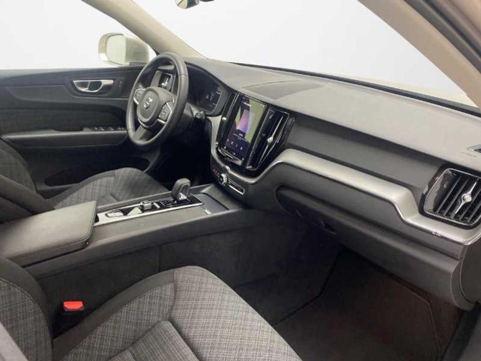 Volvo XC60 2.0 B4 D Core Auto