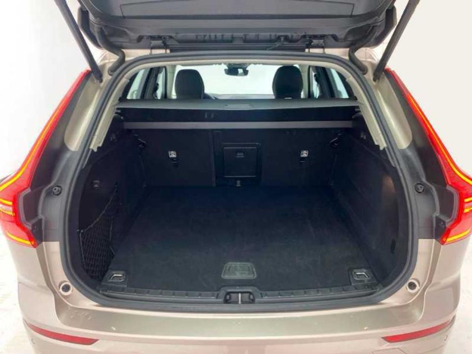 Volvo XC60 2.0 B4 D Core Auto