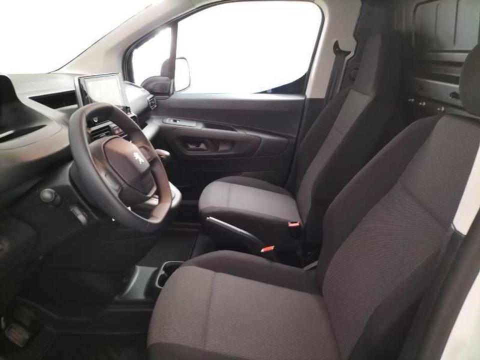 Peugeot Partner Pro Standard 600kg BlueHDi 73kW