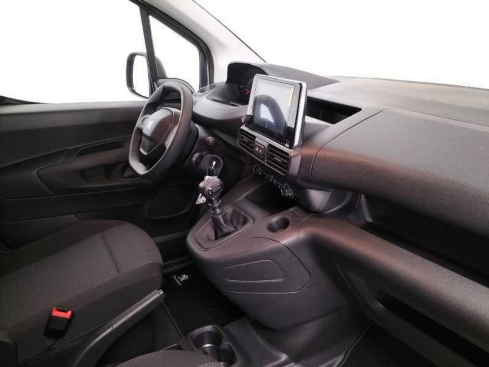 Peugeot Partner Pro Standard 600kg BlueHDi 73kW