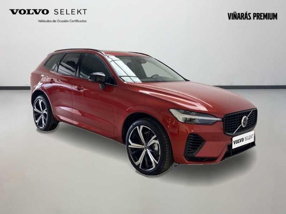 Volvo XC60 2.0 T6 AWD Recharge Plus Dark Auto