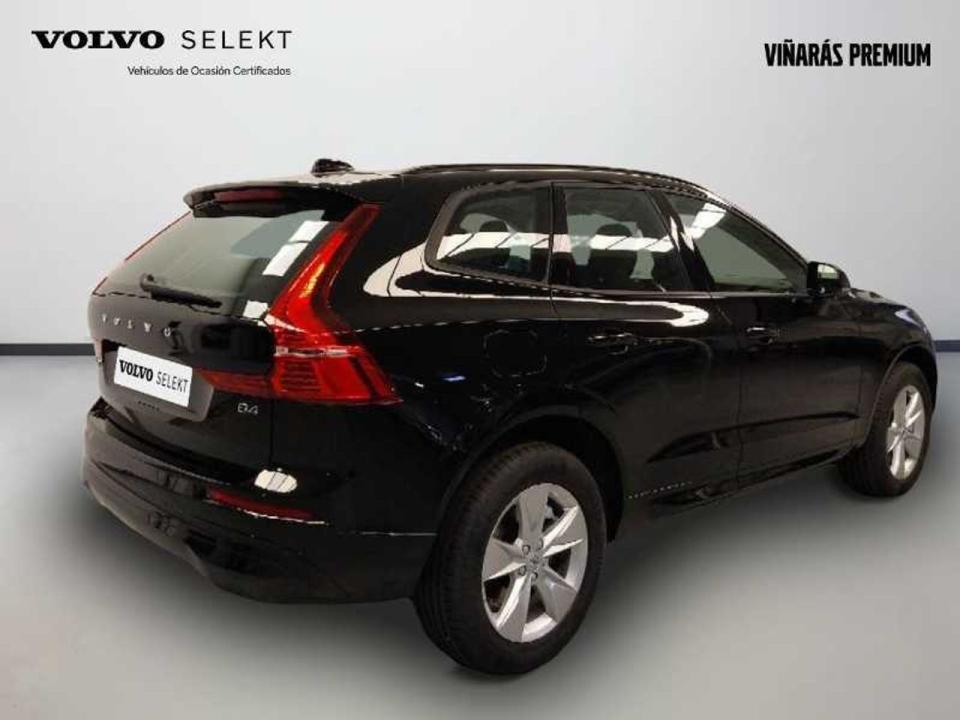 Volvo XC60 2.0 B4 D Essential Auto