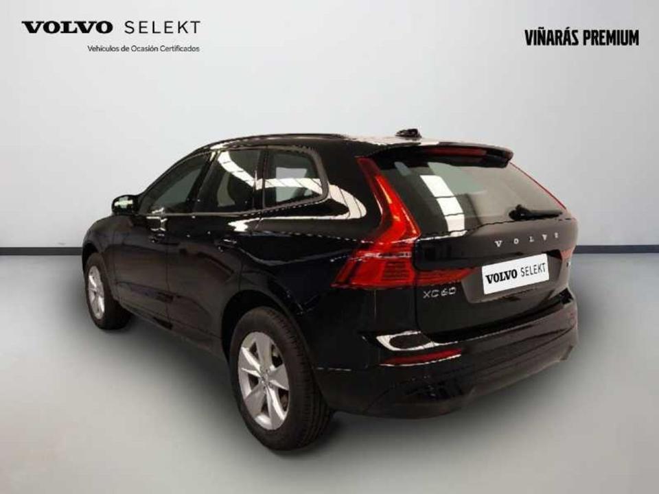 Volvo XC60 2.0 B4 D Essential Auto