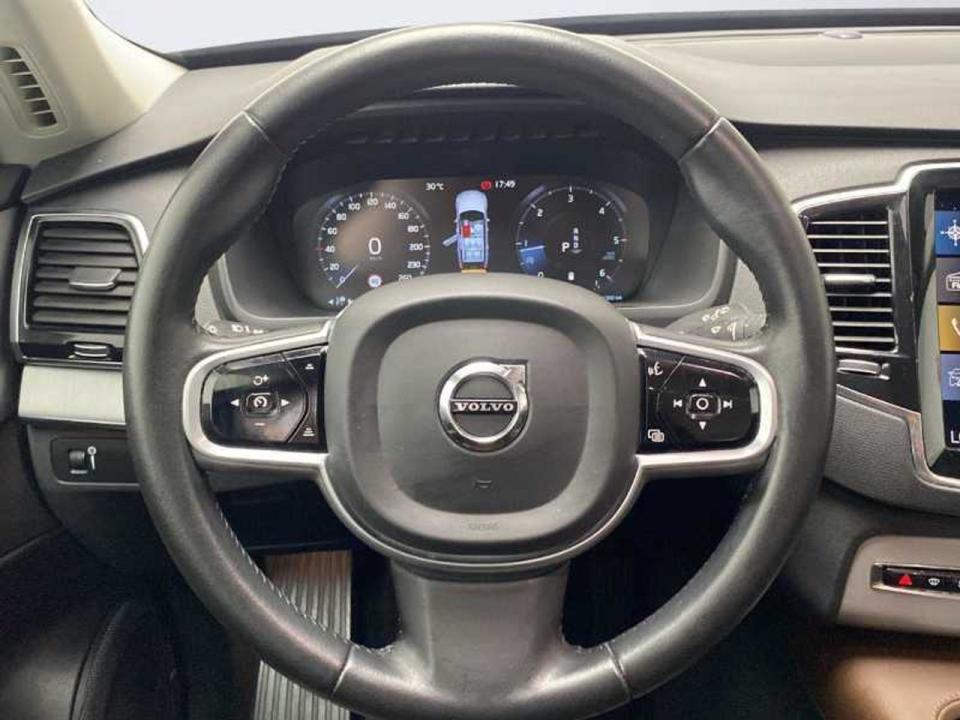 Volvo XC90 2.0 B5 D AWD Momentum Pro Auto