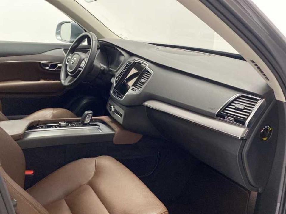 Volvo XC90 2.0 B5 D AWD Momentum Pro Auto